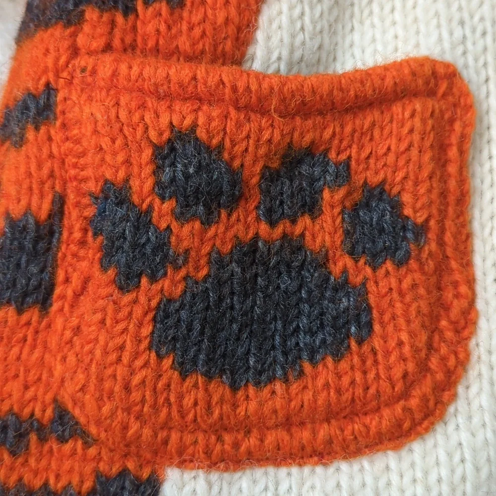 100% wool jacket with animal theme - Picture 11 of 14